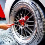 Oesee 4-Pack Long Handle Wheel Brush Kit for Tire & Rim Cleaning - Image 2